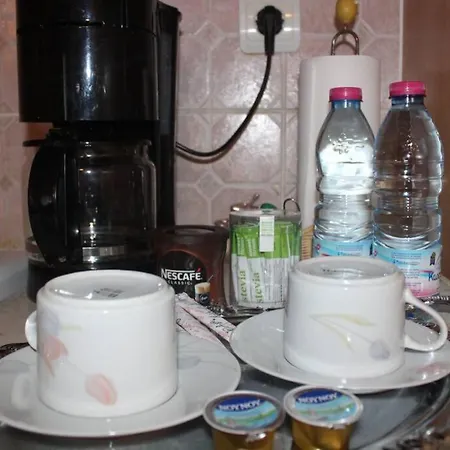Apartment Carout House Ampelia