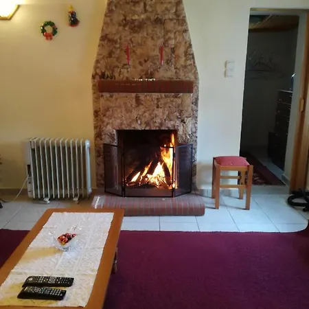 Apartment Carout House Ampelia